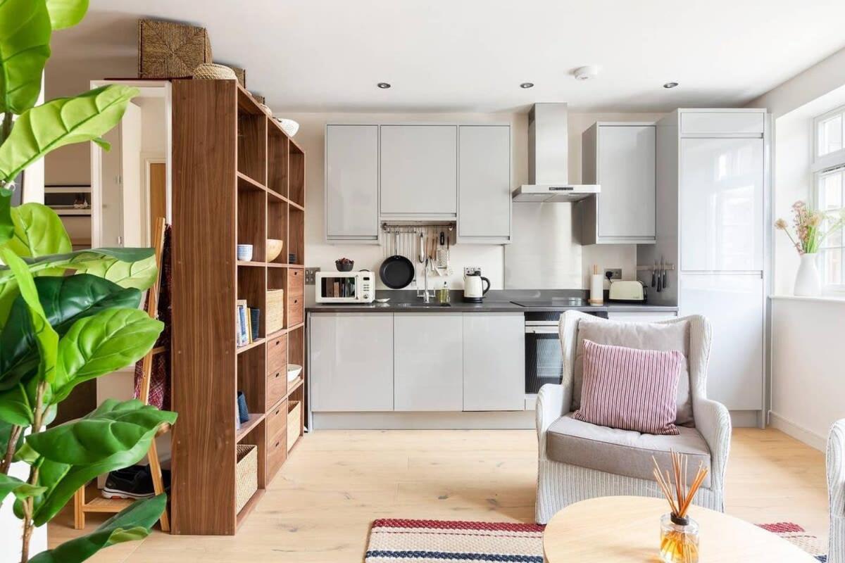 Large Luxury Studio In Heart Of Richmond 리치먼드 외부 사진