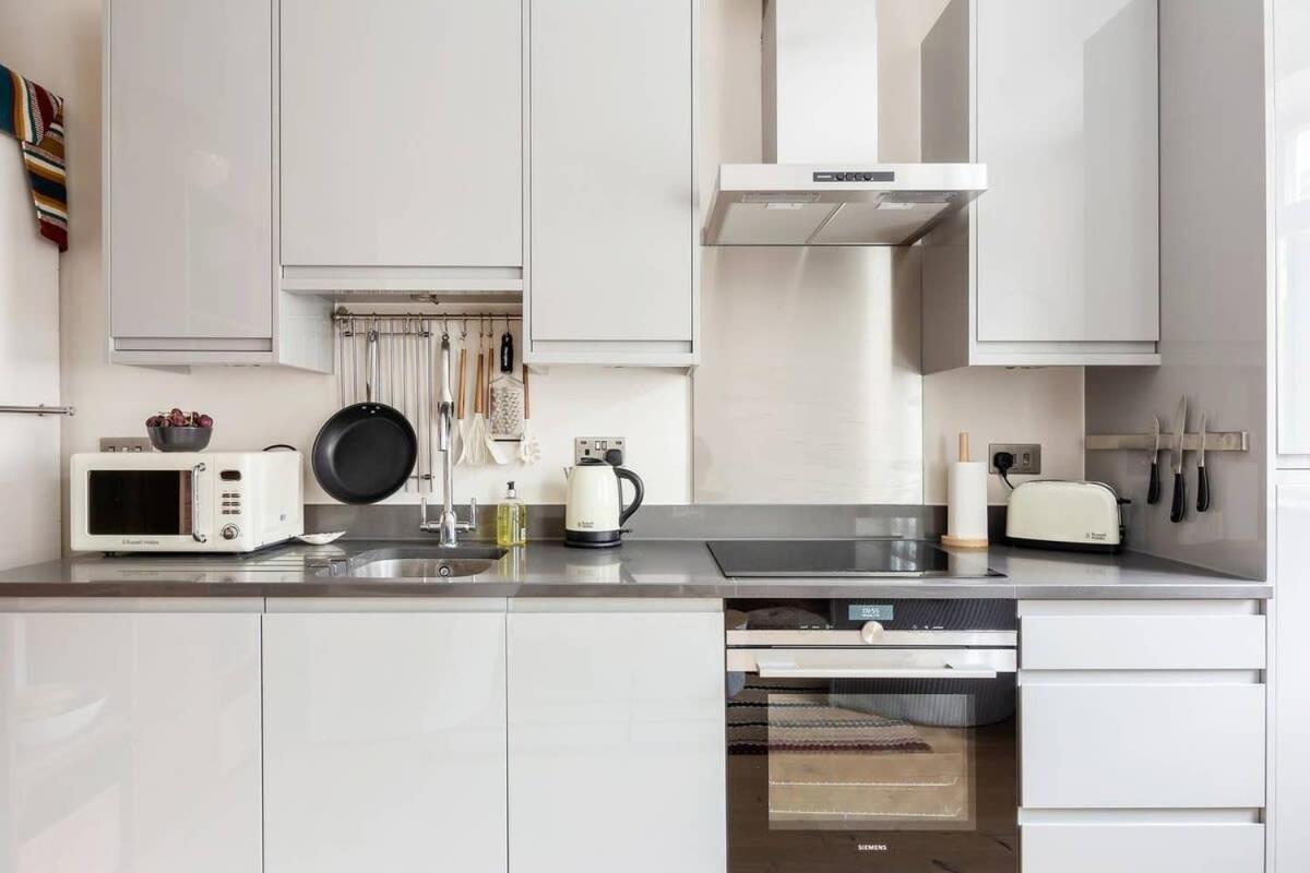 Large Luxury Studio In Heart Of Richmond 리치먼드 외부 사진